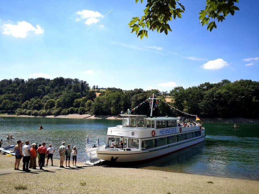 Haus Julia Direkt Am Hennesee Mitten Im Sauerland Мешеде Экстерьер фото